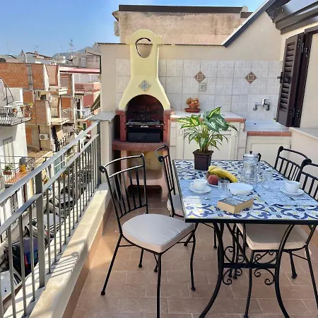 Casa Orchidea * Letojanni