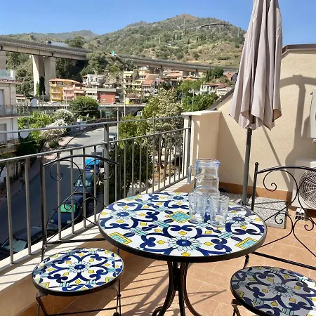 Casa Orchidea Letojanni